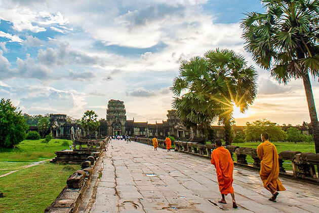 Cambodia Travel Guide