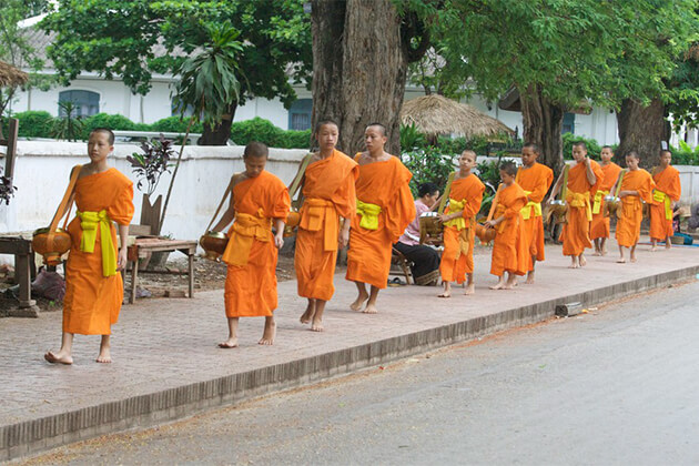 Go Indochina tours from India provides useful Laos travel guide