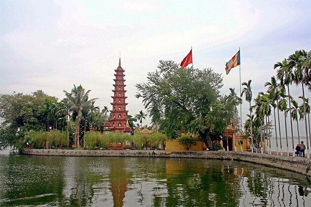 Tran Quoc Pogoda in Vietnam ideal destination in Vietnam Cambodia Laos trip