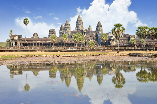 explore Angkor Wat from Cambodia tour