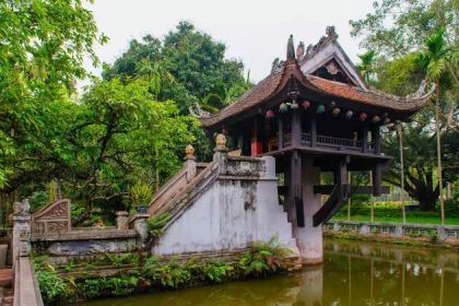 one pillar pagoda in hanoi vietnam cambodia tour packages