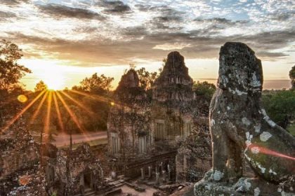 pre rup temple at the sunset